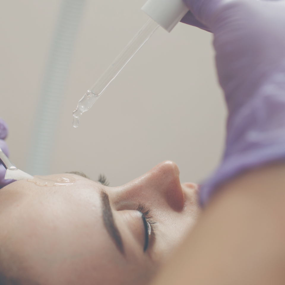Chemisches Peeling Kosmetik Dortmund Kosmetikstudio Dortmund bietet eine große Auswahl an professionellen Fruchtsäurepeelings